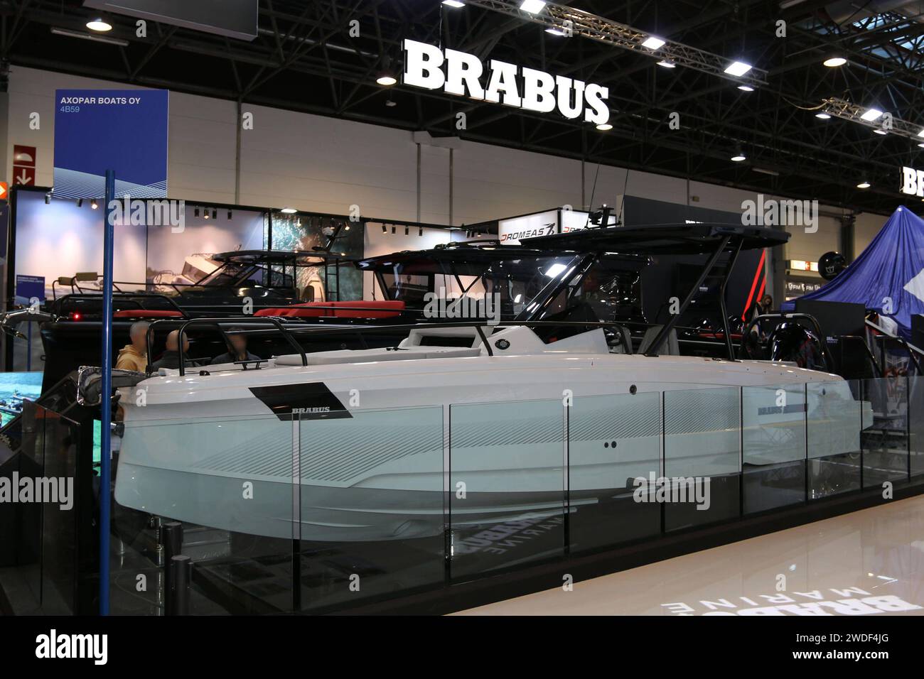 Brabus Shadow 300 am Stand von Brabus Marine, 53. Boot Düsseldorf 2024 ...