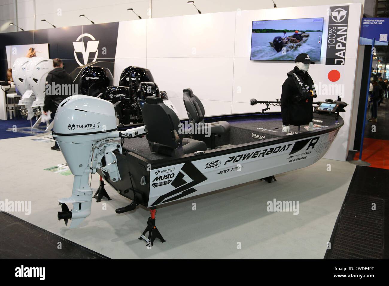 Powerboat 420 Tiller mit TohatsuMotor Außenbordmotor, 53. Boot