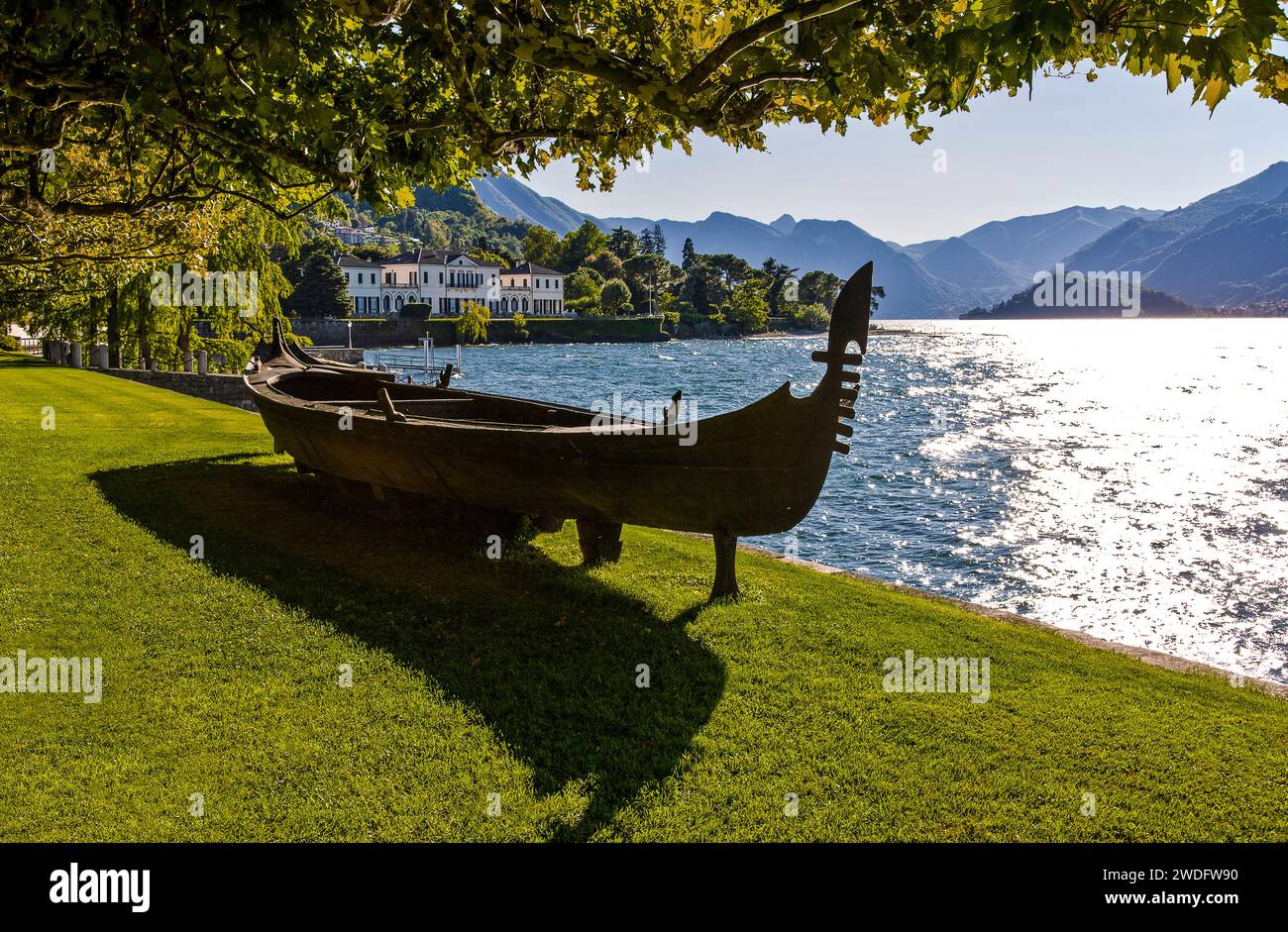 Italy Lombardy Como lake - Bellagio Villa Melzi D'Eril - Gondola Stock Photo