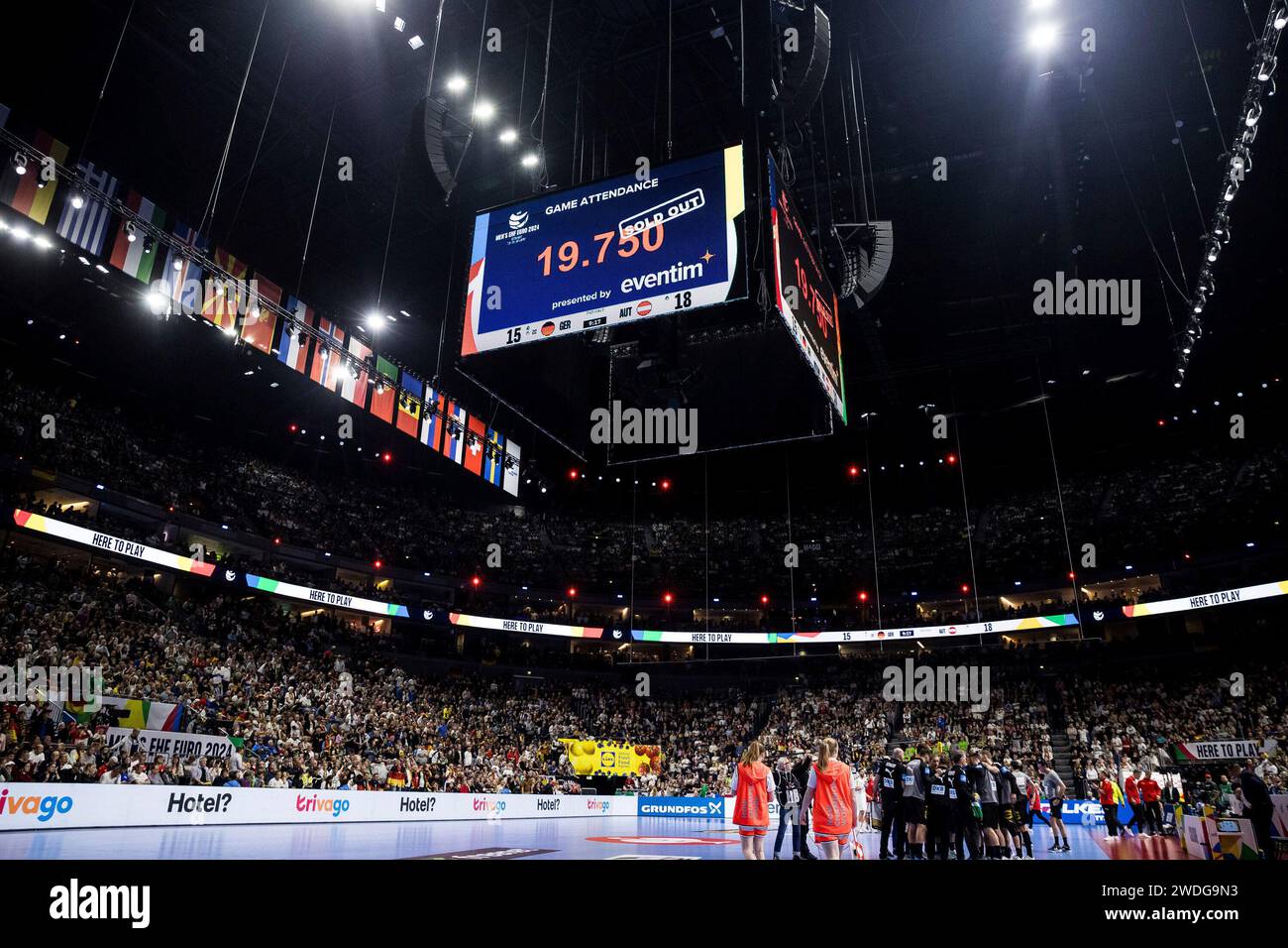 Die Zuschauerzahl 19.750 - ausverkauft MEN?S EHF EURO 2024: Deutschland ...
