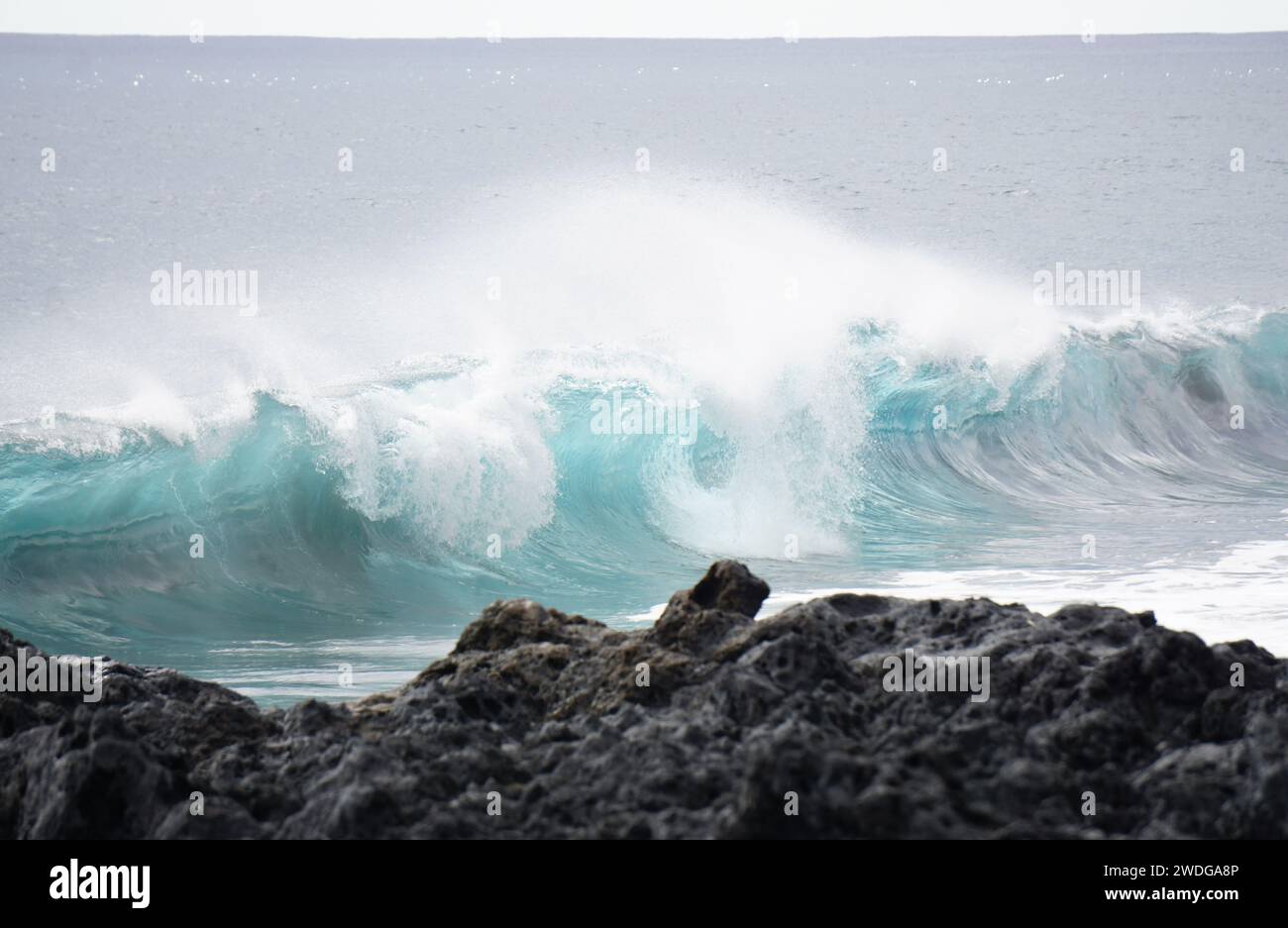 Indian ocean waves rolling hi-res stock photography and images - Alamy