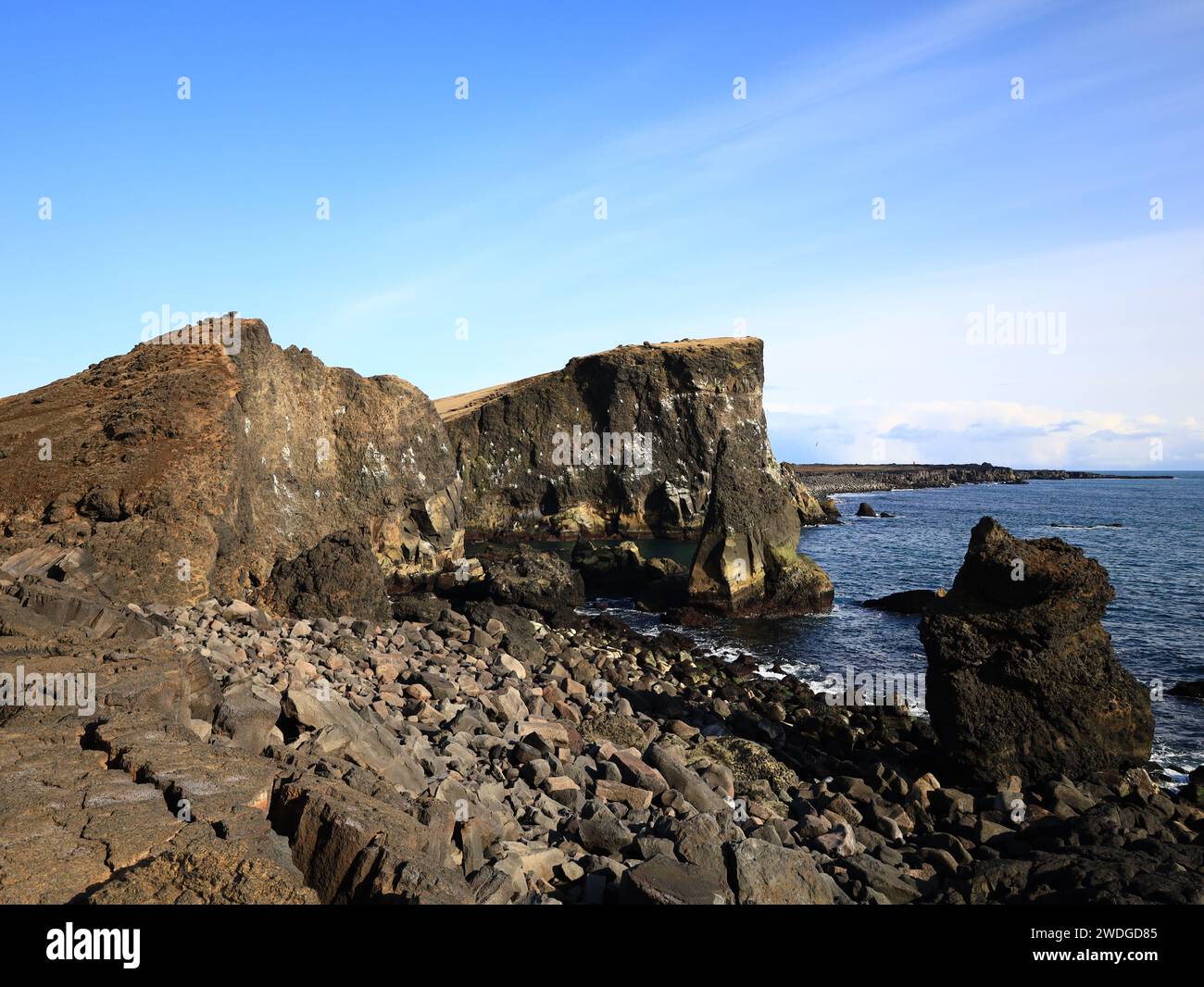 Valahnúkamöl is a high boulder ridge composed of well rounded stones ...