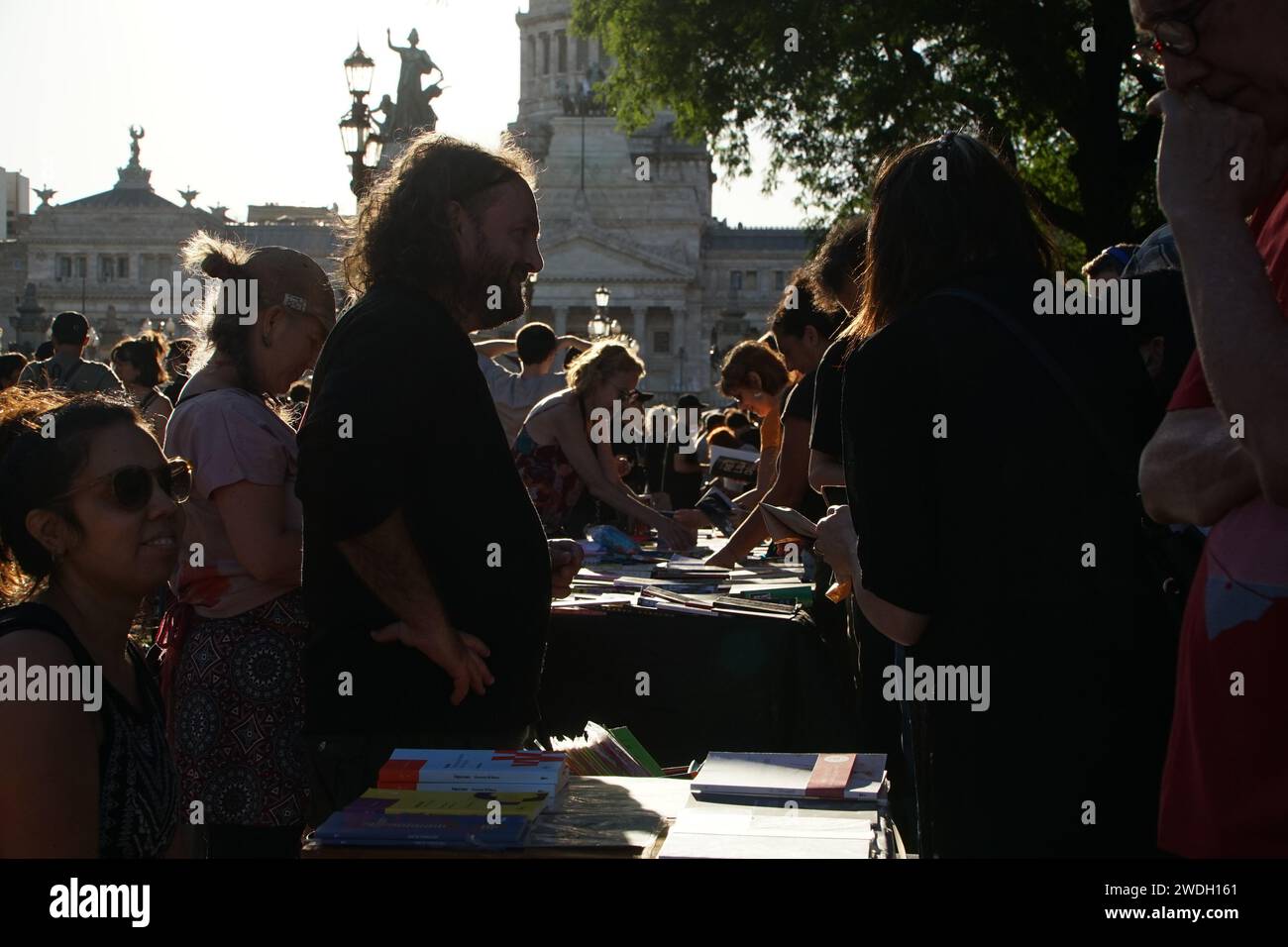 Buenos Aires, Argentina. 20 January, 2024. Dozen of booksellers and