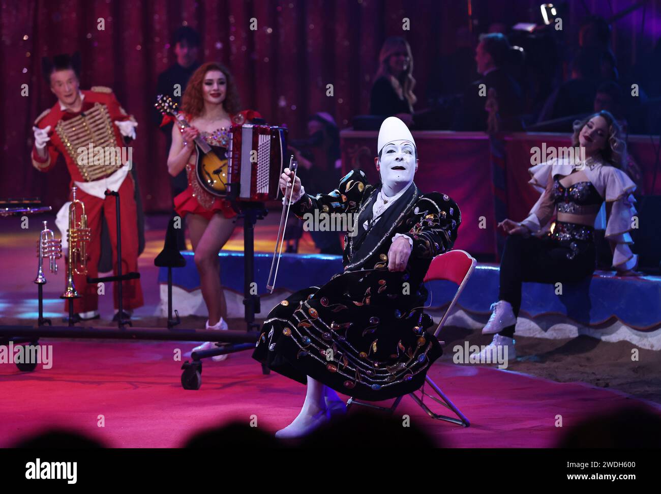  Foto zu Monte Carlo. 21st Jan, 2024. Artists perform at the 46th International 