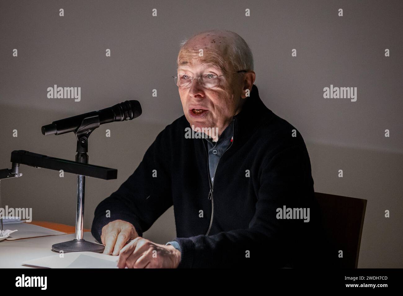 Porto, Portugal. 20th Jan, 2024. Bernard Eisenschitz is a French film critic, subtitler and historian, in a conference where he reflects on the Straub-Huillet Archives, in Rolle, at the Manoel de Oliveira cinema house, at the Serralves Museum. (Photo by Rita Franca/SOPA Images/Sipa USA) Credit: Sipa USA/Alamy Live News Stock Photo