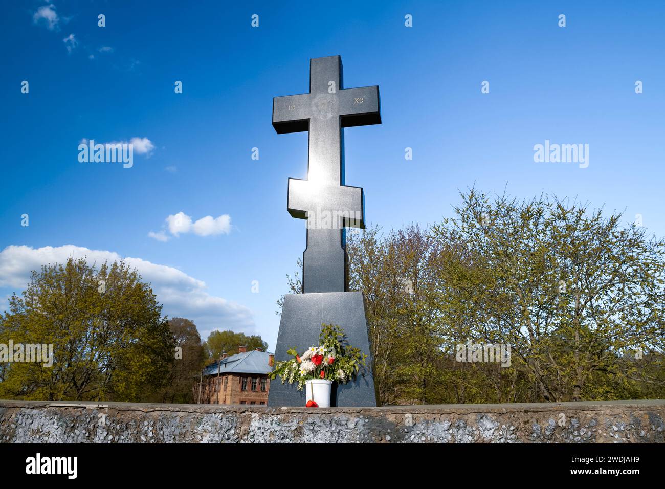 KINGISEPP, RUSSIA - MAY 08, 2023: A memorial cross at the burial site of Russian soldiers who died during the Russian-Swedish wars Stock Photo