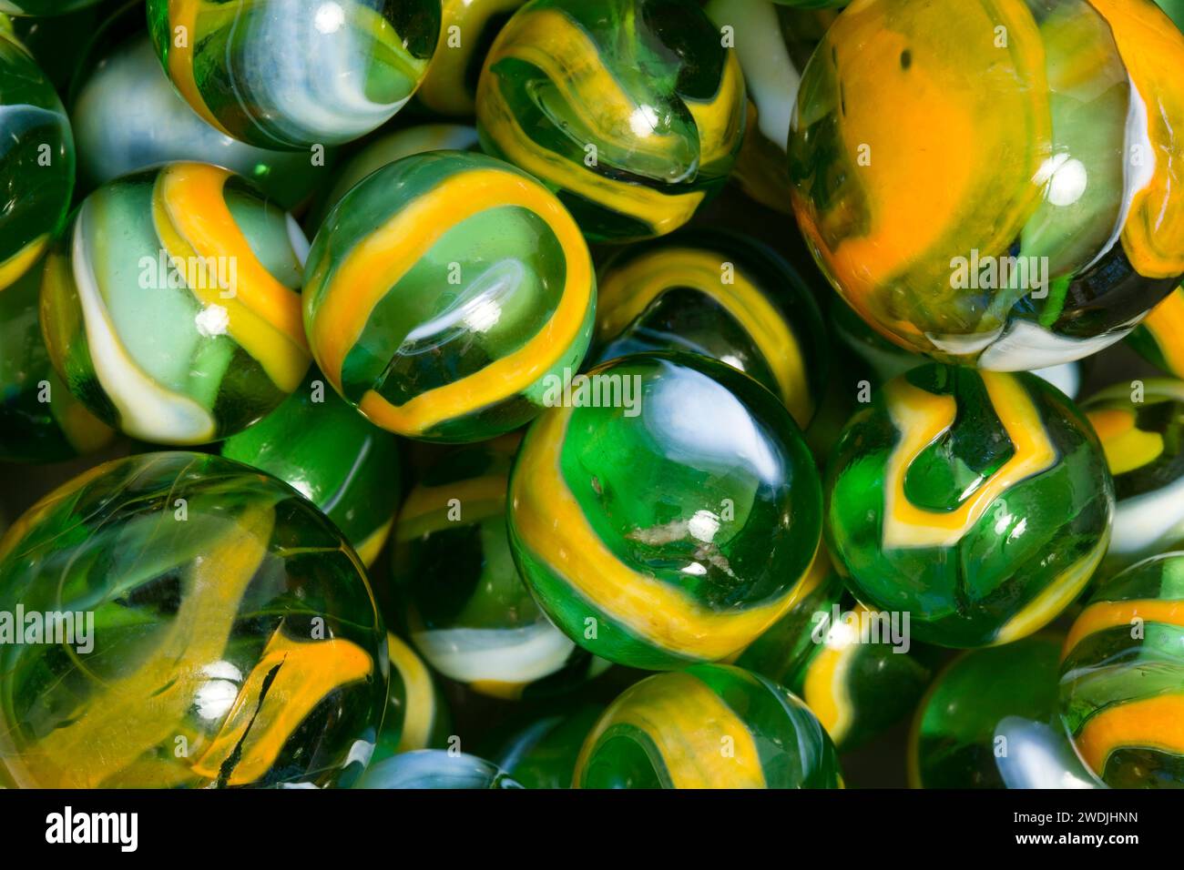 Collection green yellow glass hi-res stock photography and images - Alamy