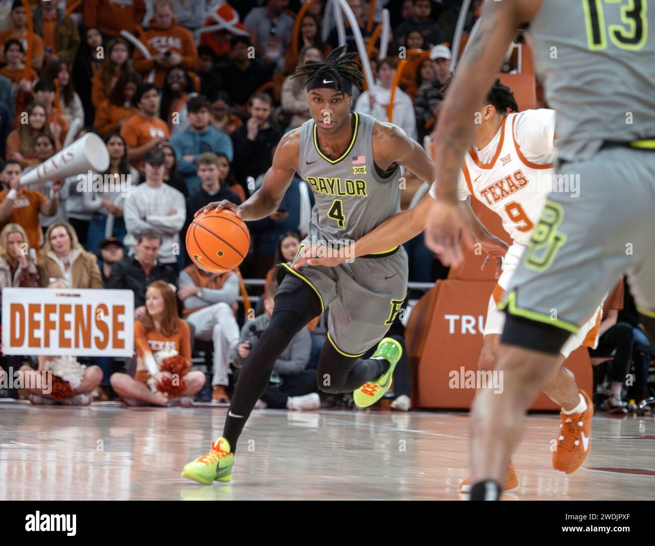 Baylor guard Ja'Kobe Walter (4) drives the ball against Texas guard ...
