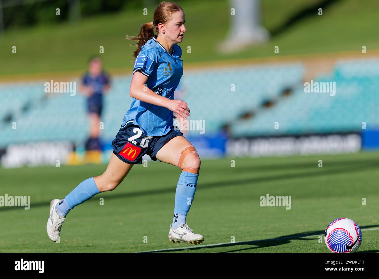 Sydney, Australia. 21st Jan, 2024. Maddie Caspers of Sydney FC controls the ball during the A-League Women Rd13 match between Sydney FC and Newcastle Jets at Leichhardt Oval on January 21, 2024 in Sydney, Australia Credit: IOIO IMAGES/Alamy Live News Stock Photo