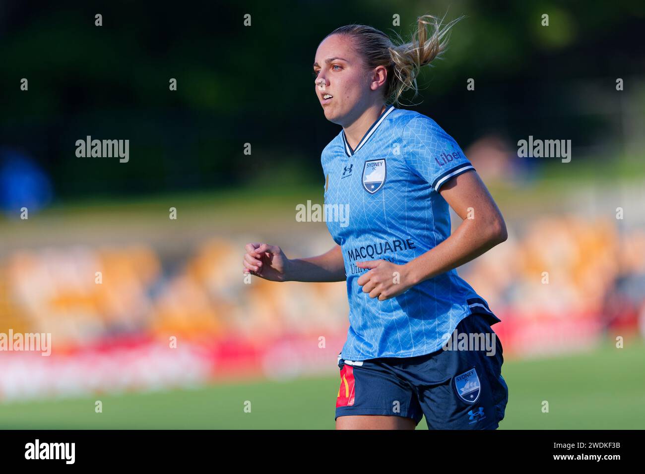 Sydney, Australia. 21st Jan, 2024. Mackenzie Hawkesby of Sydney FC runs to take a corner during the A-League Women Rd13 match between Sydney FC and Newcastle Jets at Leichhardt Oval on January 21, 2024 in Sydney, Australia Credit: IOIO IMAGES/Alamy Live News Stock Photo