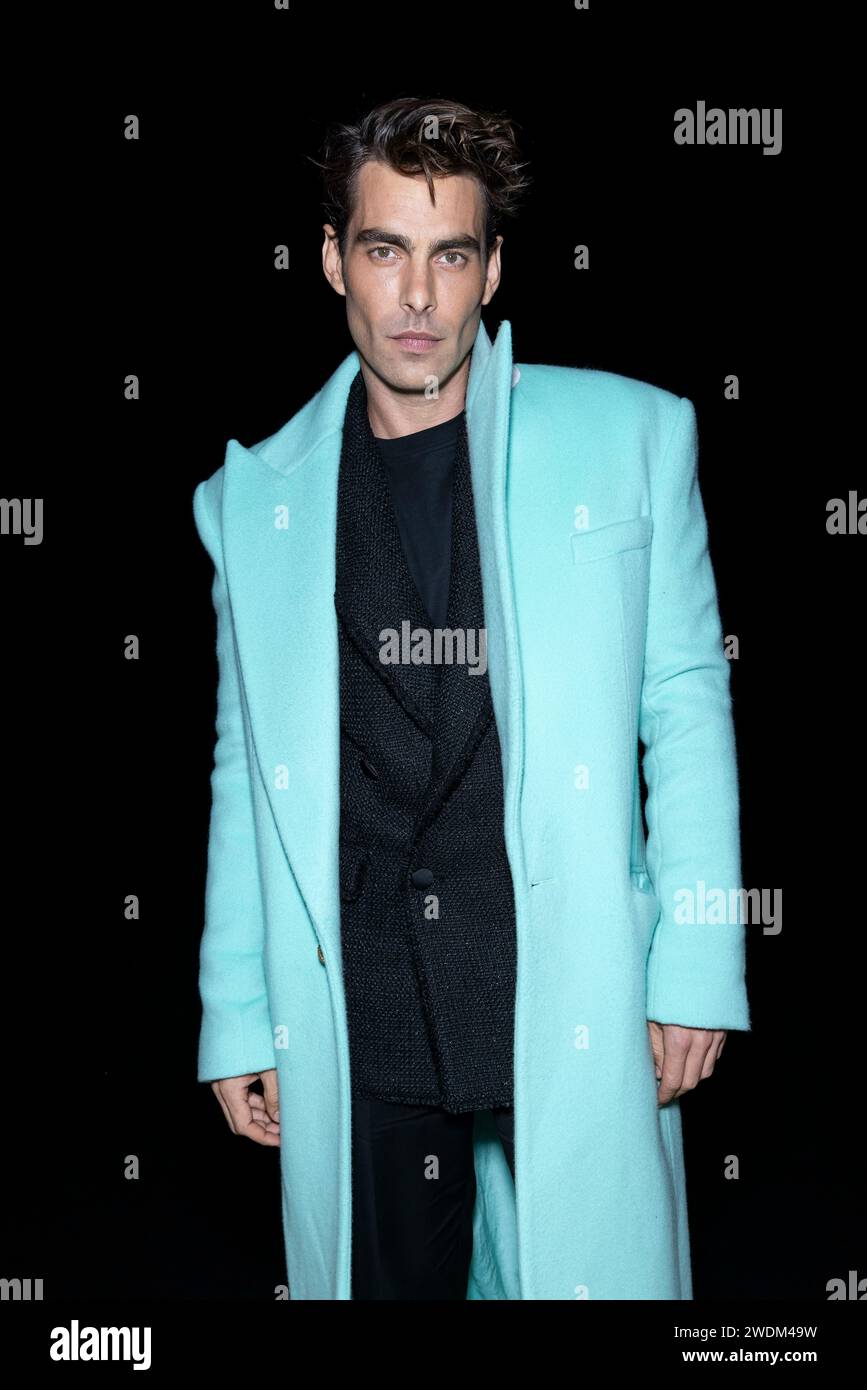 Paris, Frankreich. 20th Jan, 2024. Jon Kortajarena attends BALMAIN ...