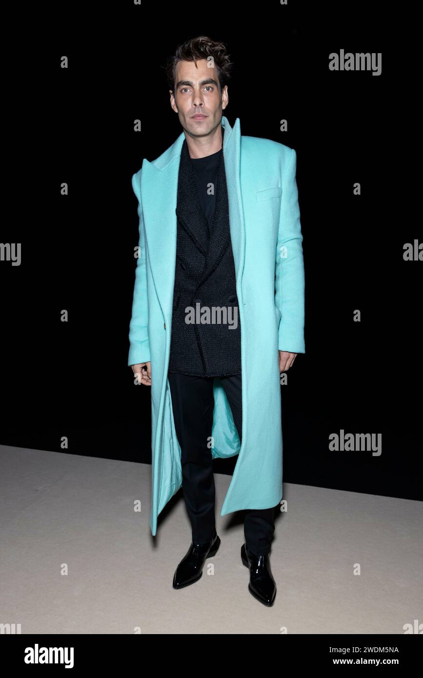 Paris, Frankreich. 20th Jan, 2024. Jon Kortajarena attends BALMAIN ...