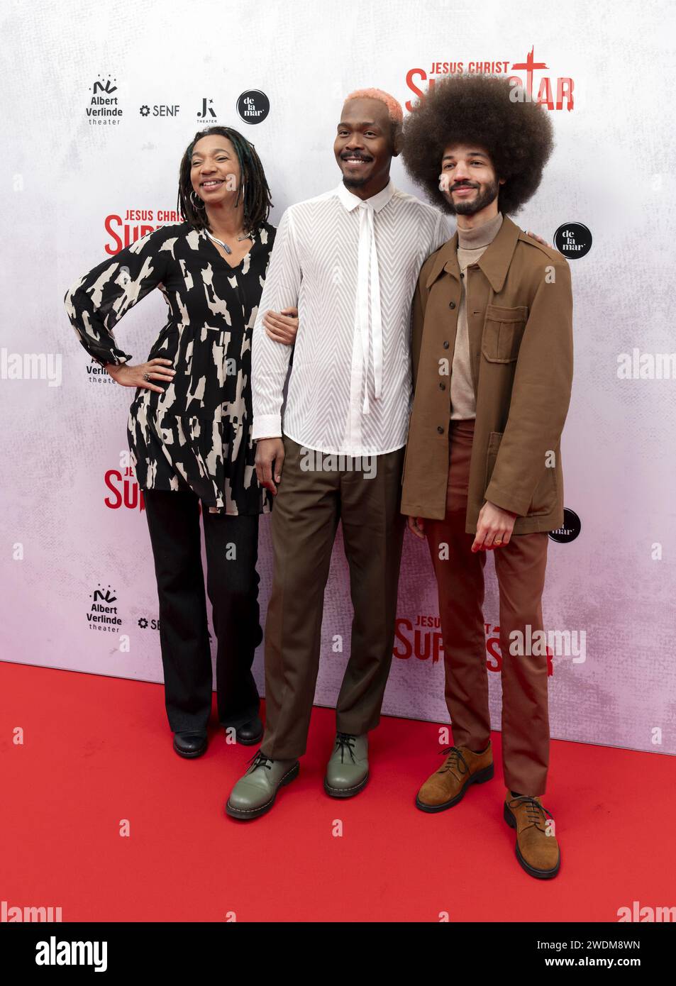 amsterdam-xillan-macrooy-on-the-red-carpet-for-the-premiere-of-the