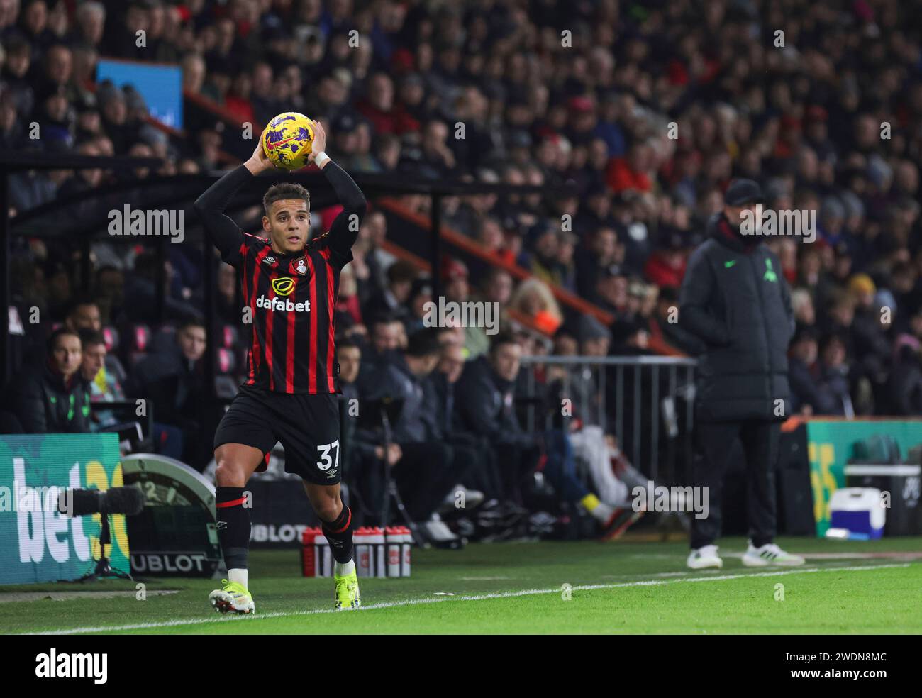 Vitality Stadium, Boscombe, Dorset, UK. 21st Jan, 2024. Premier League Football, AFC Bournemouth versus Liverpool; Max Aarons of Bournemouth takes a throw in Credit: Action Plus Sports/Alamy Live News Stock Photo