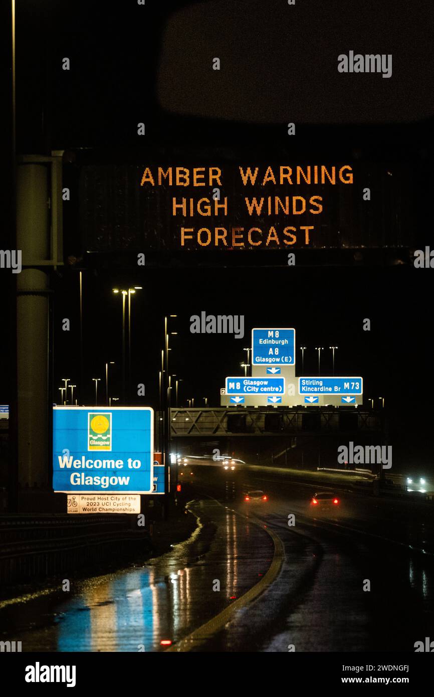 Glasgow, Scotland, UK. 21st Jan, 2024. UK weather Storm Isha Amber