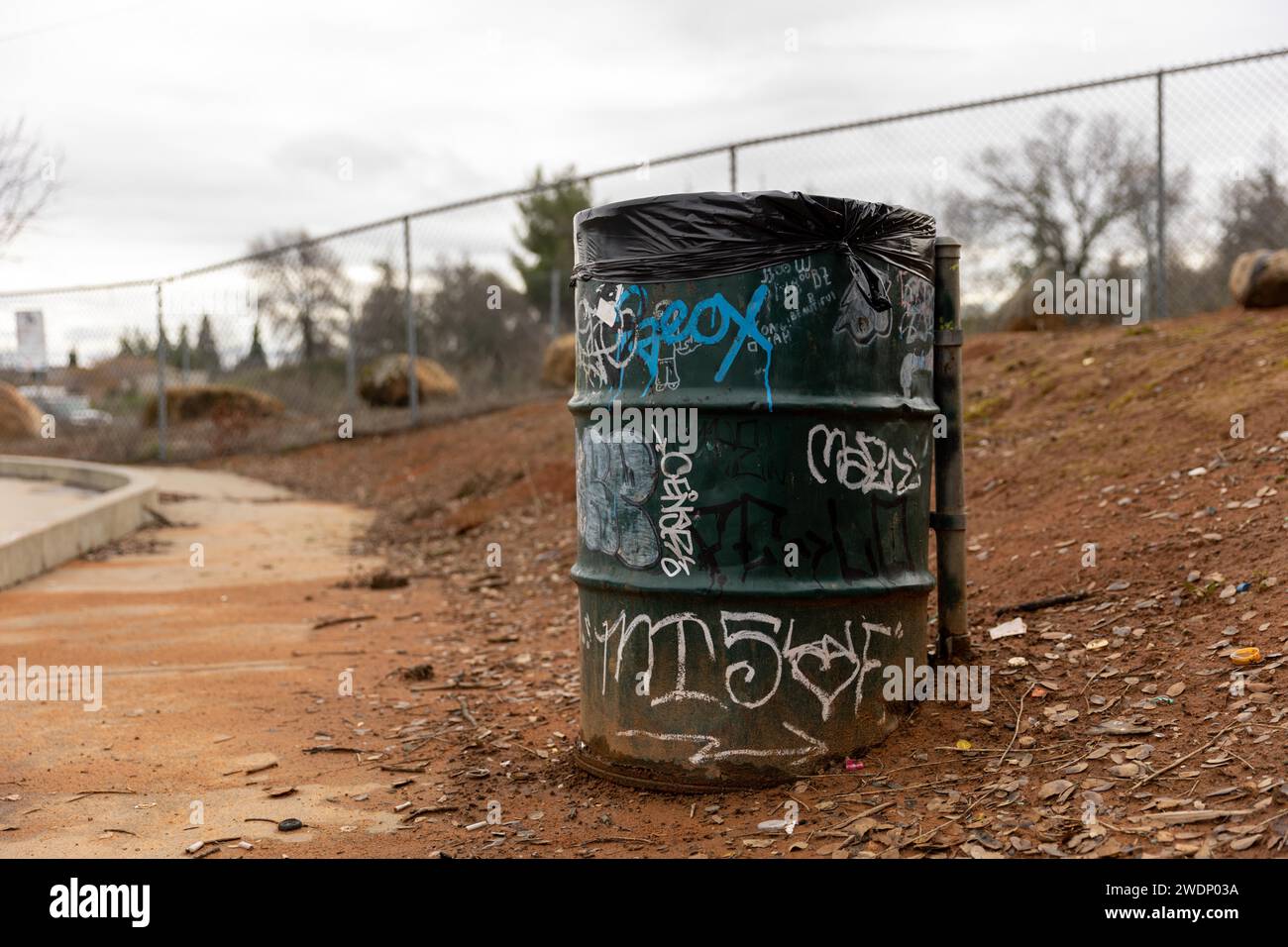 Cameron Park Skate Park Graffiti Trash Stock Photo Alamy