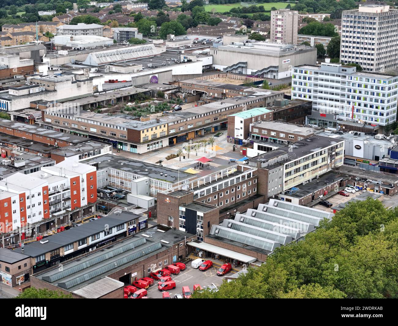 Harvey Centre Harlow Hi res Stock Photography And Images Alamy Harvey Centre Harlow Hi res Stock Photography And Images Alamy