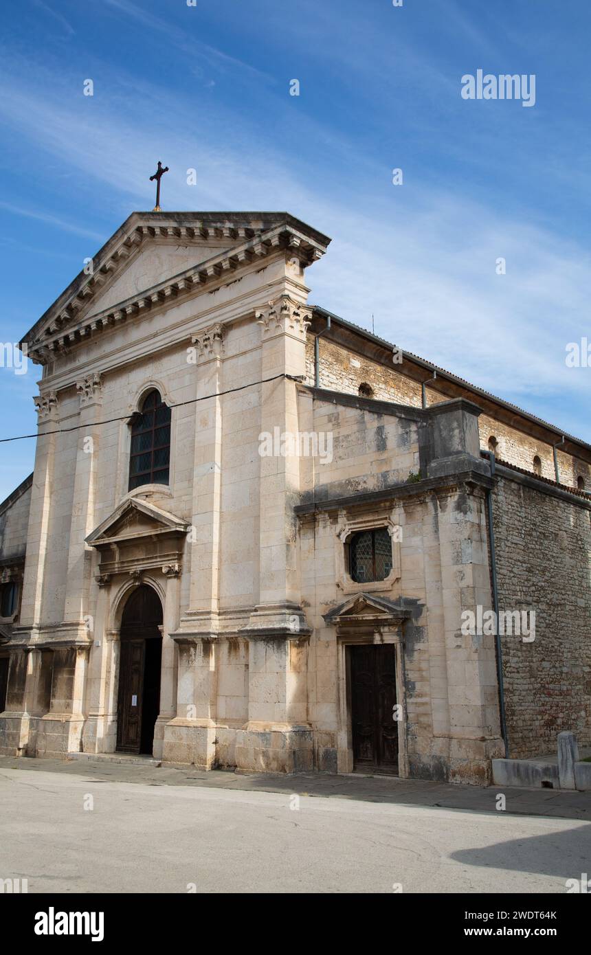 Cathedral of the Assumption of the Blessed Virgin Mary, dating from the 4th century, Pula, Croatia, Europe Stock Photo