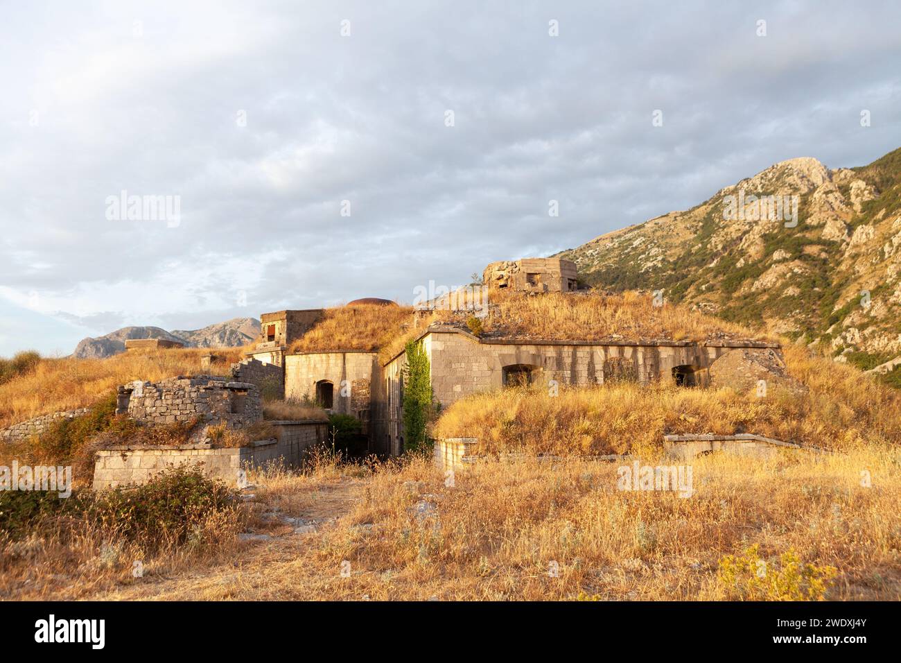 Outdoor view famous abandoned fort hi-res stock photography and images ...