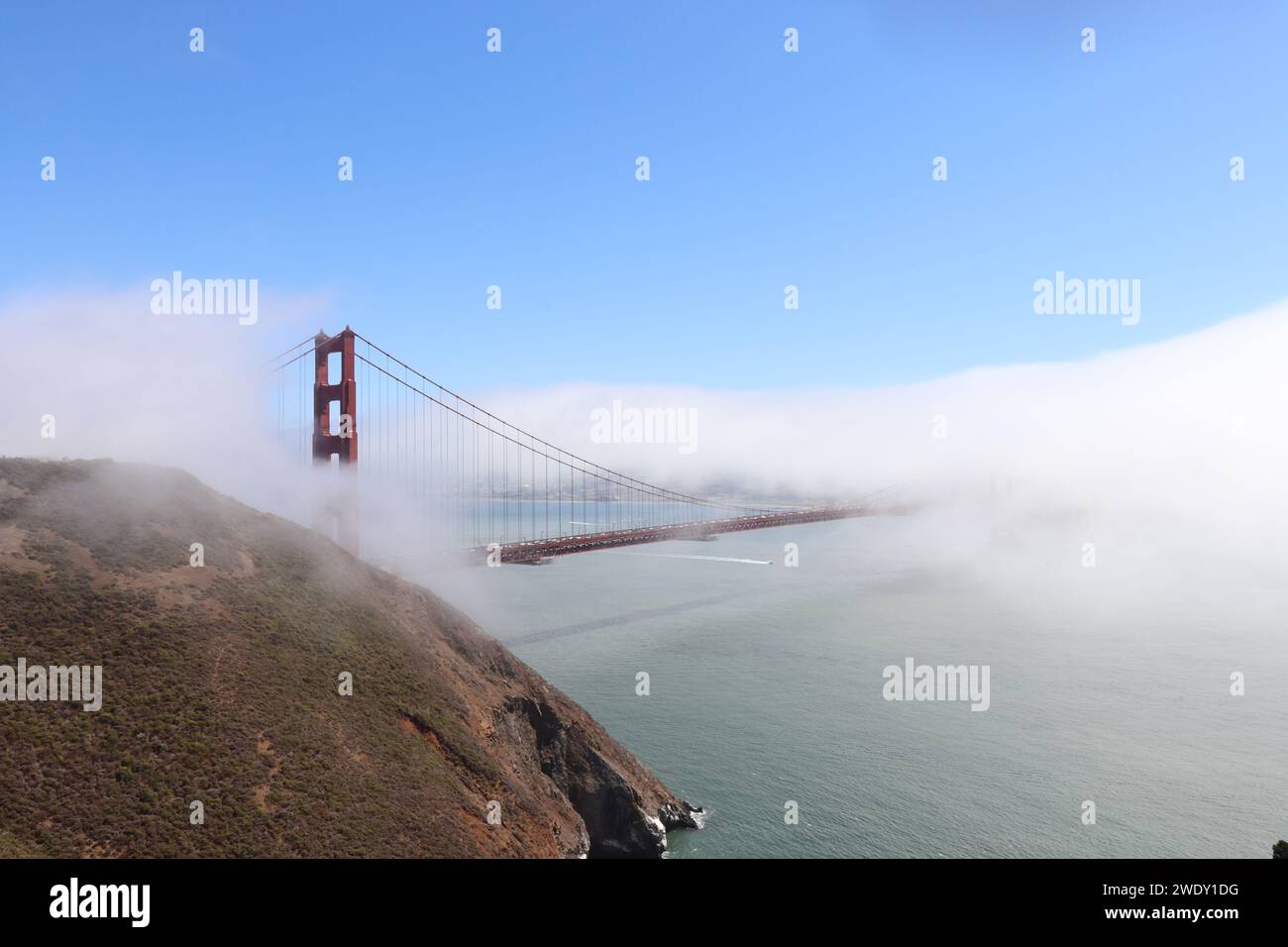 Golden Gate Bridge in fog Stock Photo