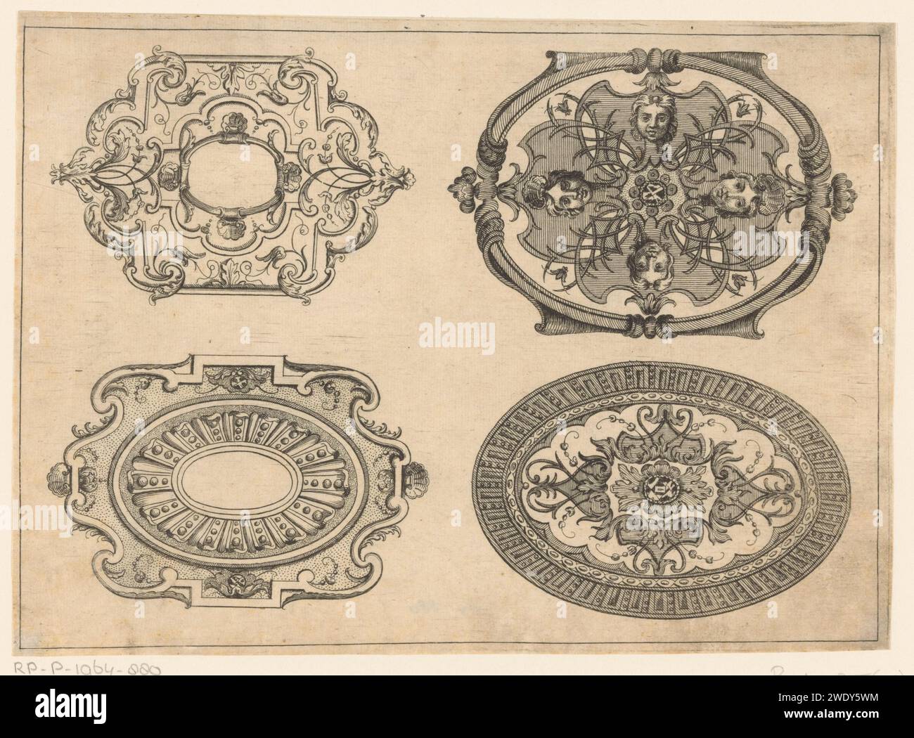 Snuff box lids hi-res stock photography and images - Alamy