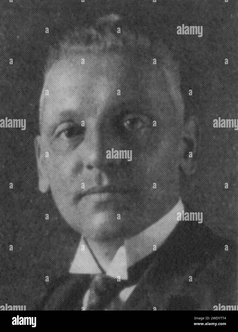 Agatz-arnold-in-trommsdorff-paul-der-lehrkoerper-der-TH-hannover-1831-1931-hannover-1931-s082. Stock Photo