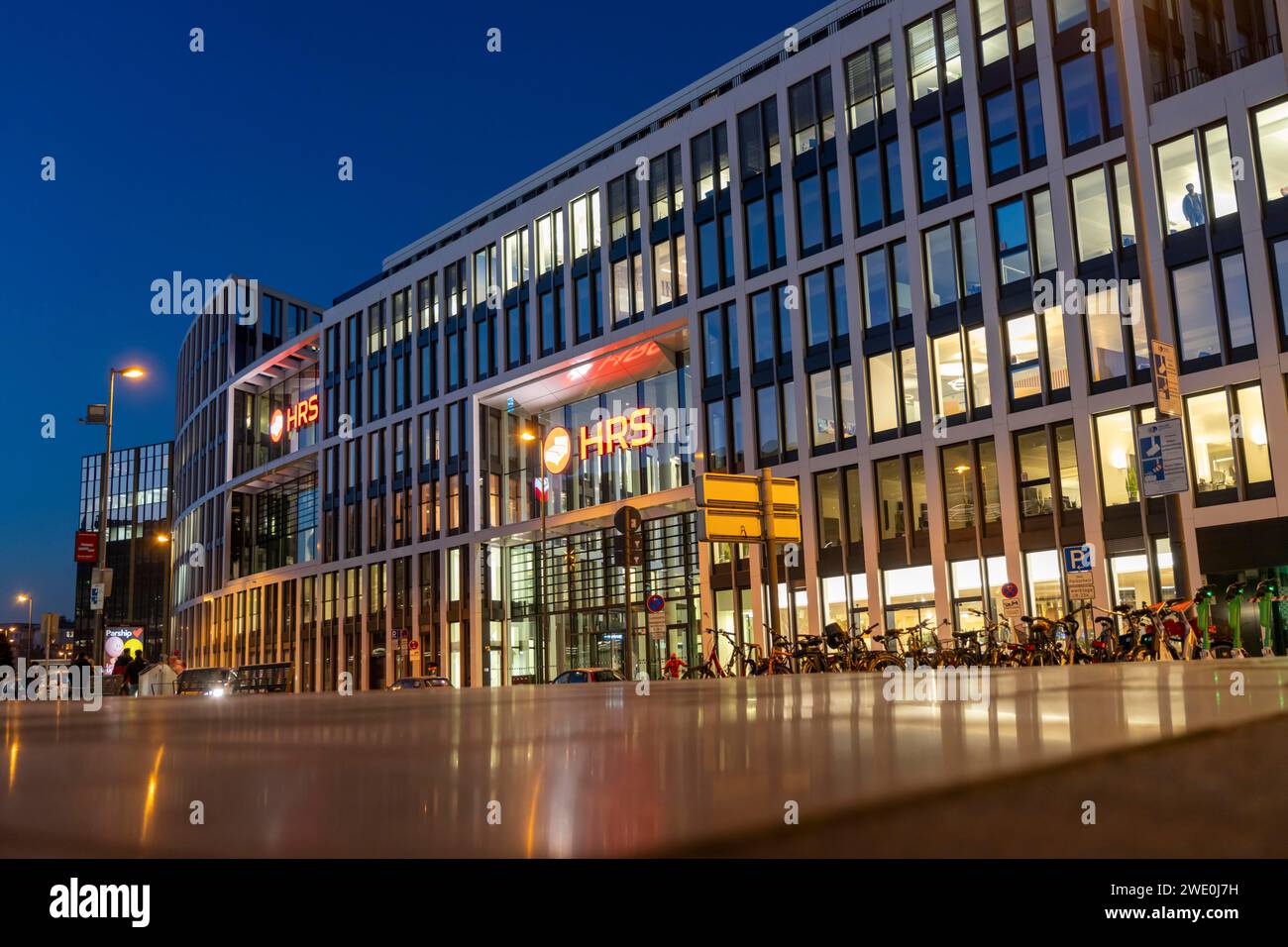 Corporate headquarters of the travel portal HRS, at Cologne Central Station, Breslauer Platz, Cologne Cathedral, Cologne, NRW, Germany, Stock Photo