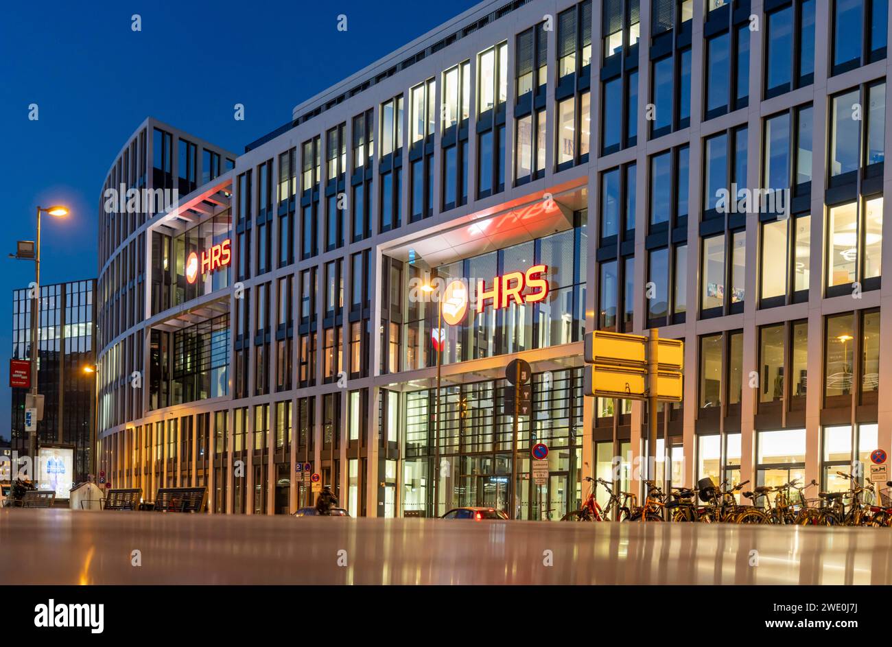 Corporate headquarters of the travel portal HRS, at Cologne Central Station, Breslauer Platz, Cologne Cathedral, Cologne, NRW, Germany, Stock Photo