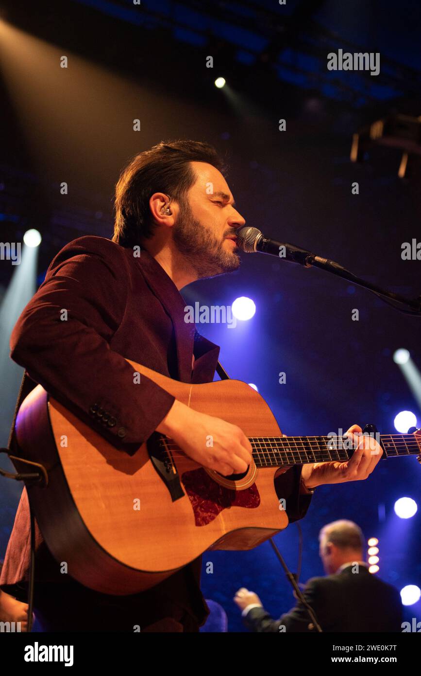 Glasgow Scotland. 21 January 2024. Roddy Hart, Scottish singer