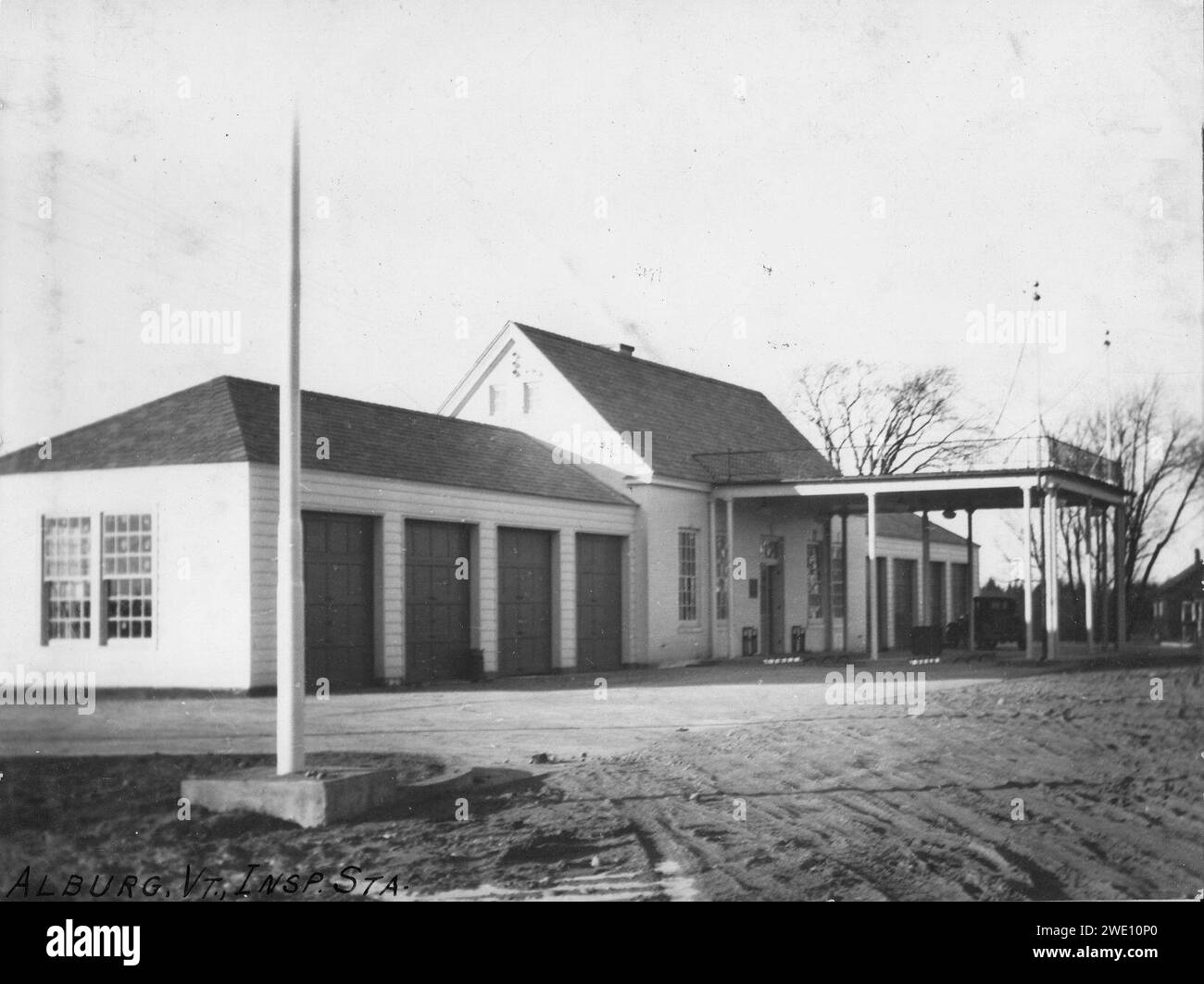 Alburgh VT border station Stock Photo Alamy