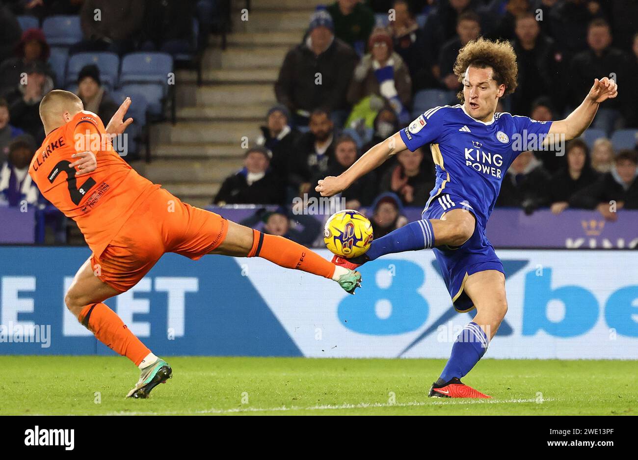 Leicester, UK. 22nd Jan, 2025. Harry Clarke of Ipswich Town challenges