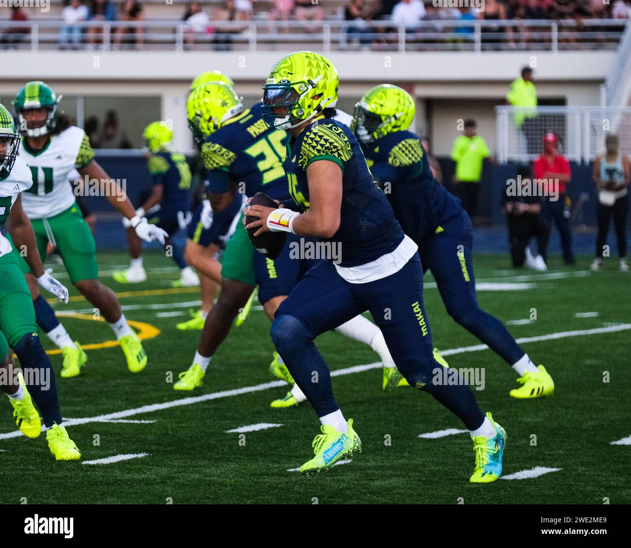 Honolulu, Hawaii, USA. 19th Jan, 2024. Team Makai quarterback Dylan ...