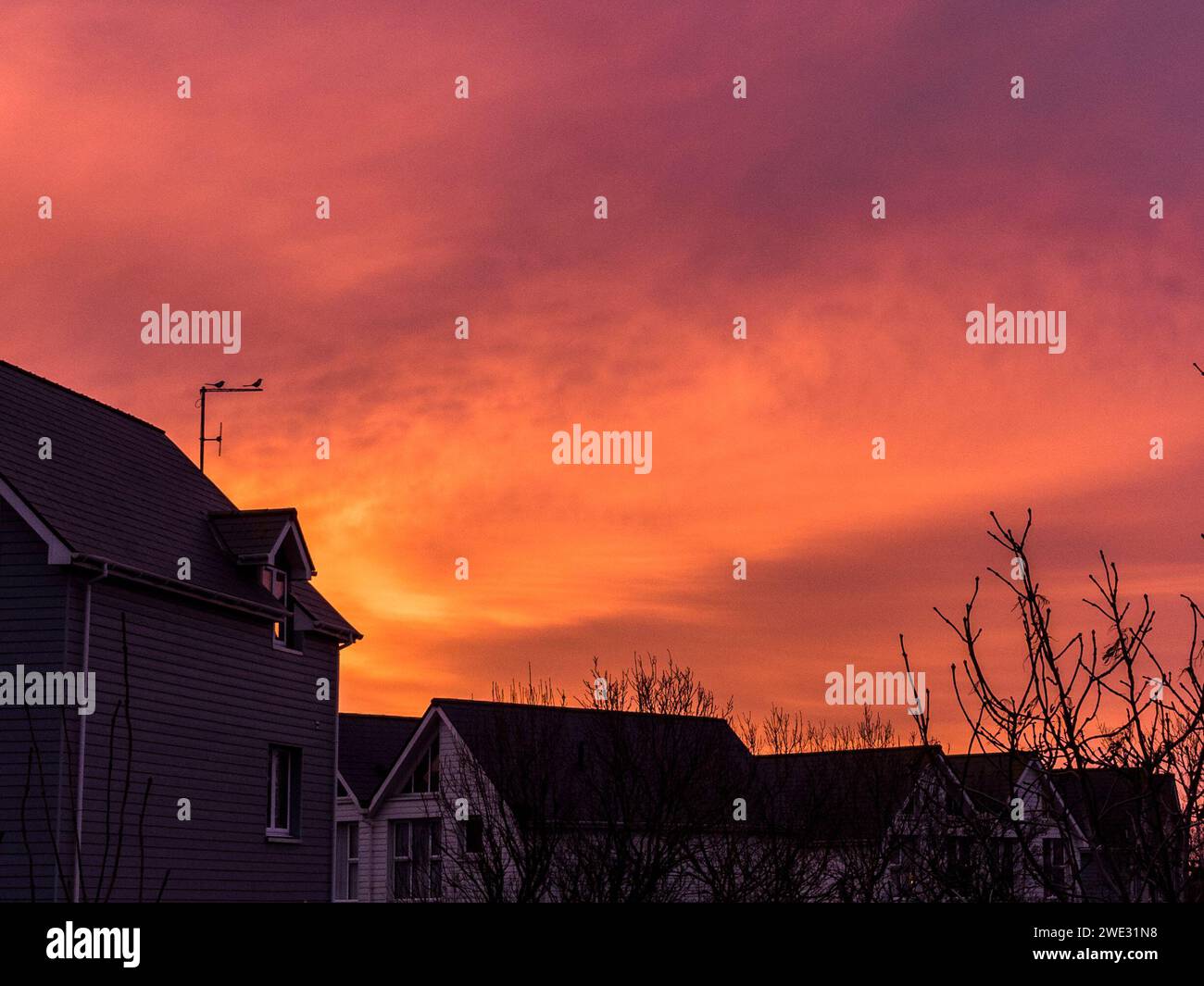 Sheerness, UK. 23rd Jan, 2024. UK Weather stunning sunrise in