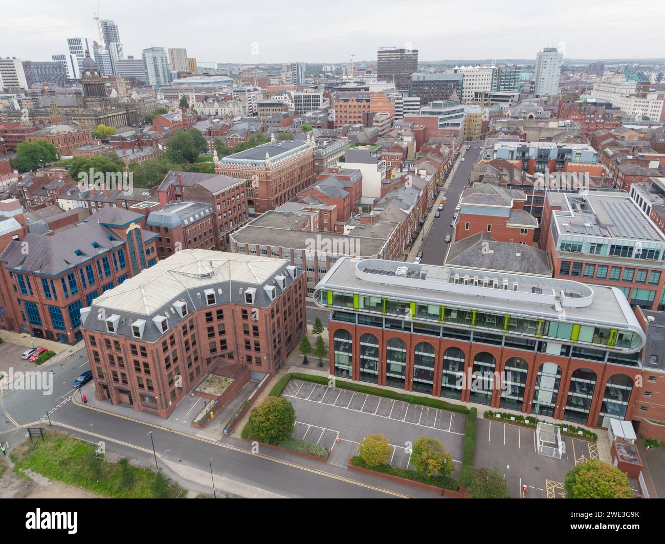 Aerial photograph of 21 Queen Street, Leeds Town Hall, Park Place and the wider Leeds city centre, Yorkshire, UK Stock Photo