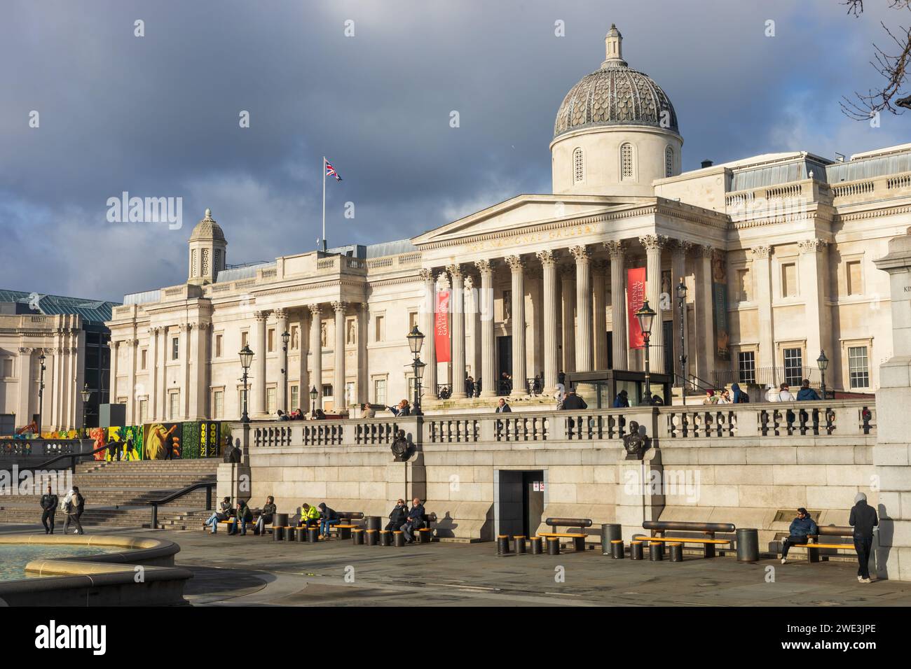 The National Gallery art museum situated in Trafalgar Square. City of ...