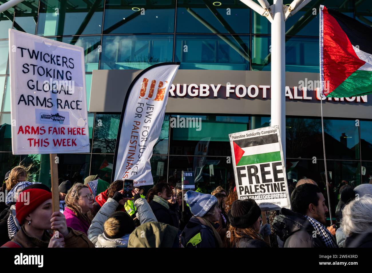 Twickenham, UK. 22nd January, 2024. ProPalestinian activists protest