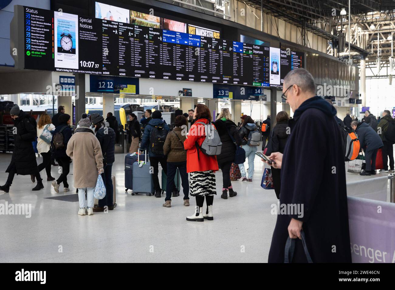 Why Are Trains Delayed At Waterloo Today London Why Are Trains Delayed At Waterloo Today London