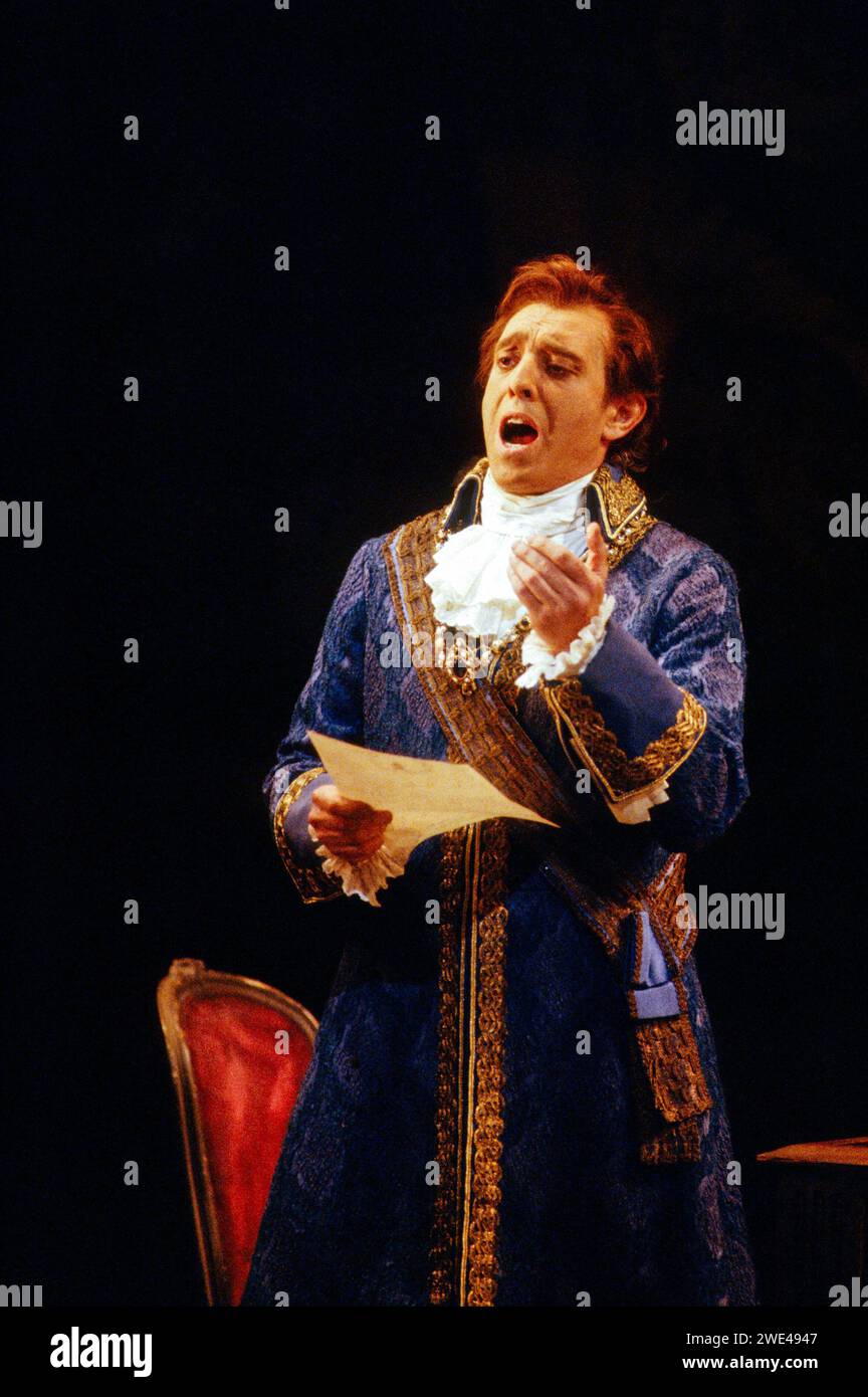 Giacomo Aragall (Gustavus III) in UN BALLO IN MASCHERA at The Royal Opera, Covent Garden, London WC2  26/02/1988  music: Giuseppe Verdi  libretto: Antonio Somma  conductor: Richard Armstrong  design: Jurgen Rose  lighting: William Bundy  director: Otto Schenk Stock Photo