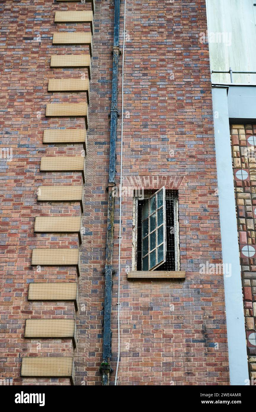 Brick built structure hi-res stock photography and images - Alamy