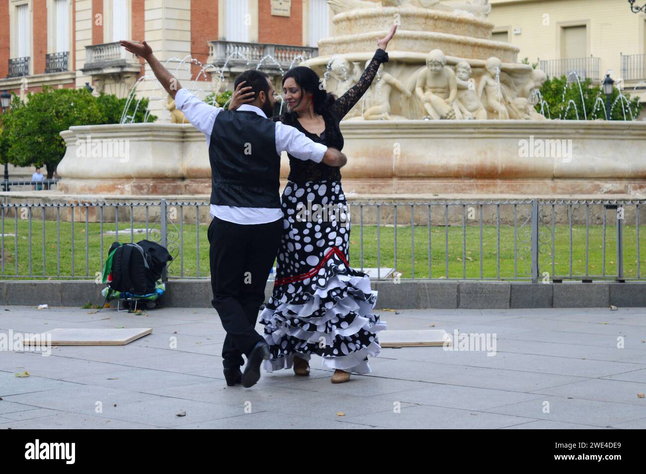 Bailarinos de flamenco hi-res stock photography and images - Alamy