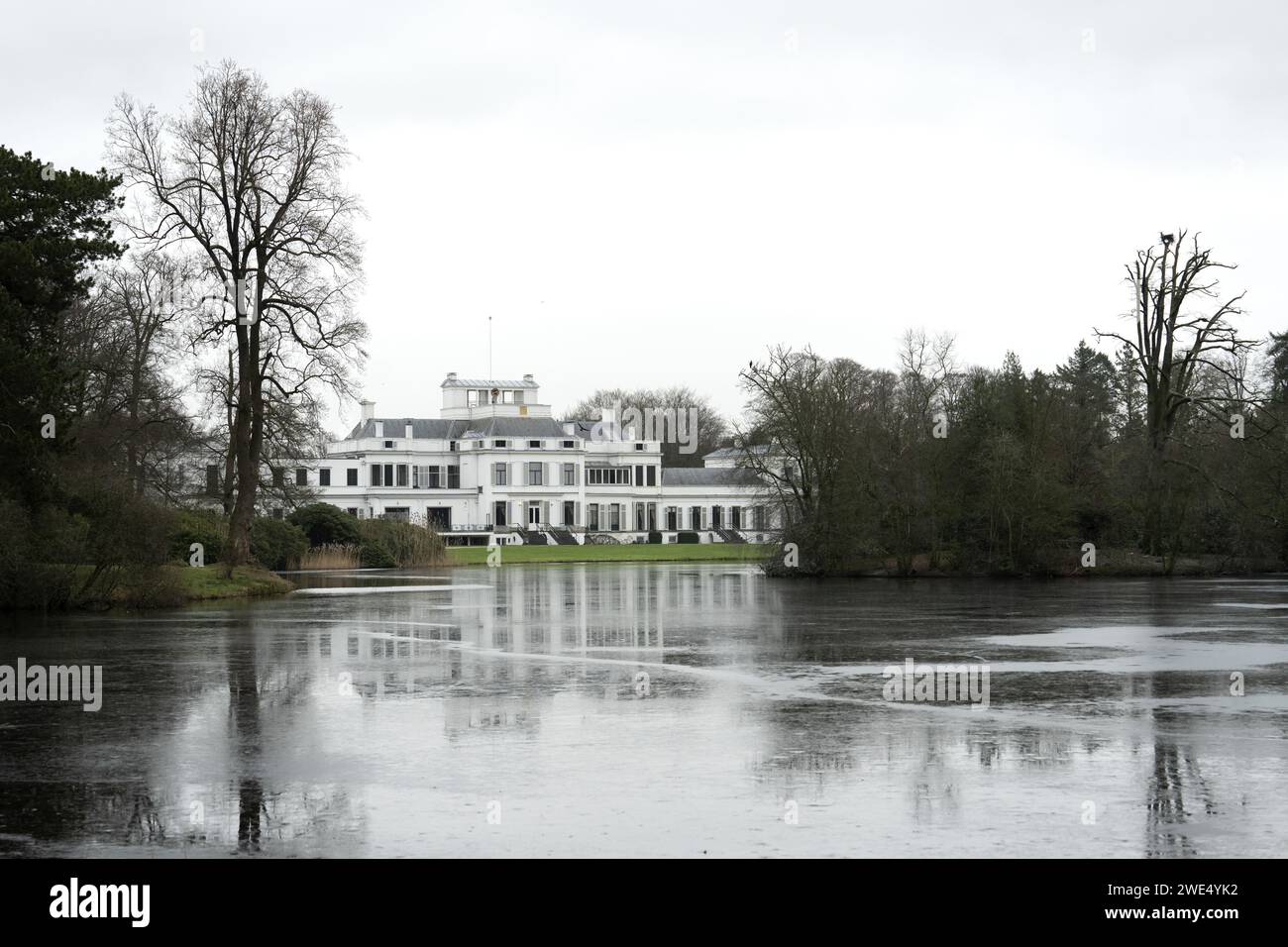 BAARN The Soestdijk Palace estate. The Baarn municipal council