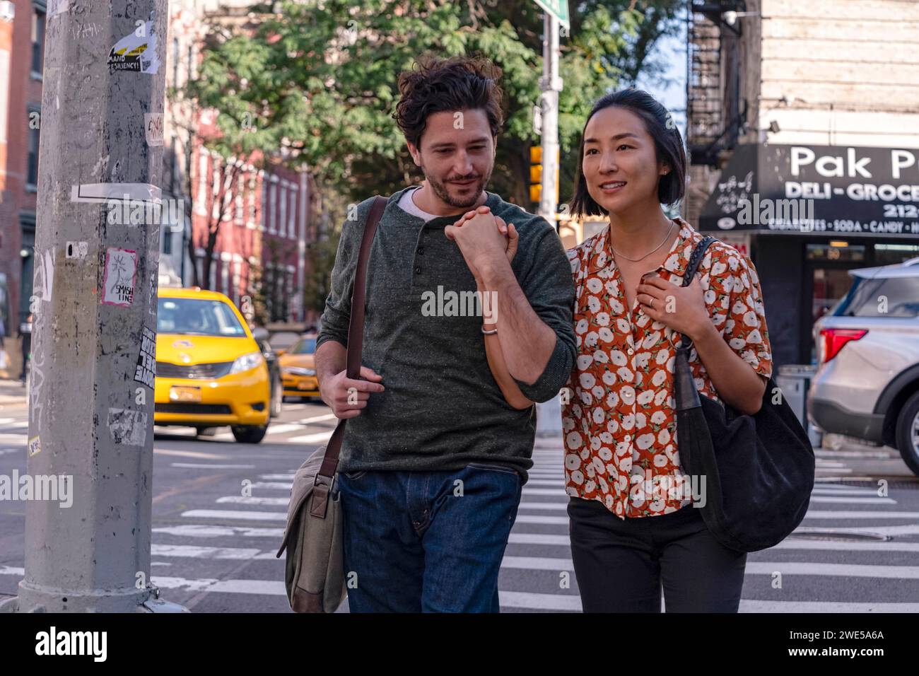 Past Lives (2023) directed by Celine Song and starring Greta Lee, Teo Yoo and John Magaro. Nora and Hae Sung, two deeply connected childhood friends, are wrested apart after Nora's family emigrates from South Korea. Twenty years later, they are reunited for one fateful week as they confront notions of love and destiny. Publicity photograph ***EDITORIAL USE ONLY***. Credit: BFA / Jon Pack / A24 Stock Photo