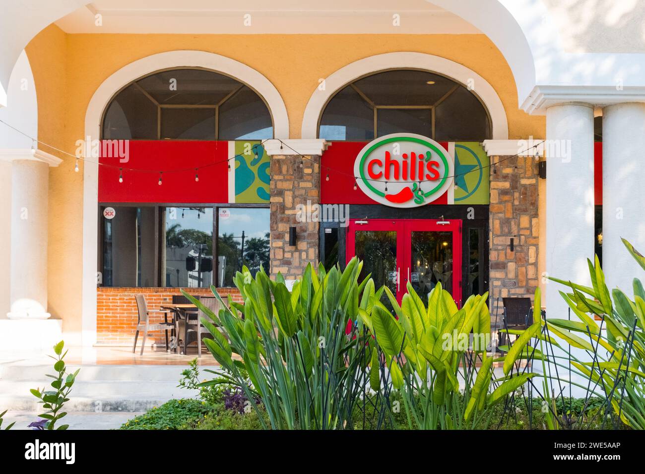 Chili's restaurant, Merida mexico Stock Photo Alamy