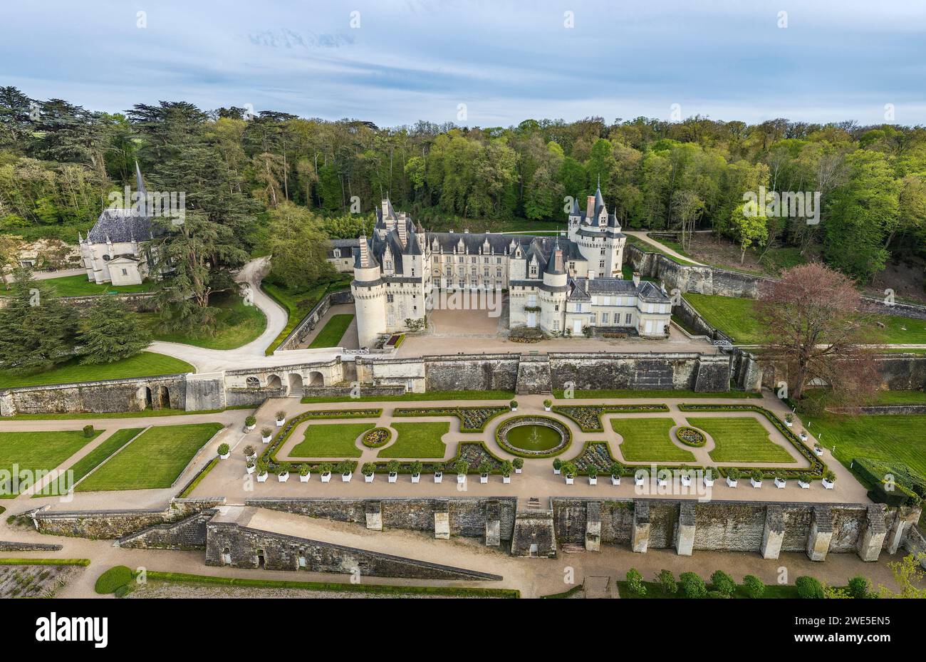Usse Rigny Château d'Ussé castle and castle garden, Ussé, Rigny-Ussé, Loire ...