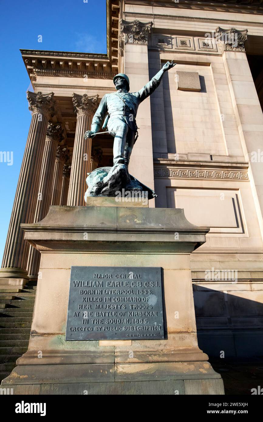 statue of major general william earle who was killed at the battle of kirbekan sudan outside st georges hall liverpool, merseyside, england, uk Stock Photo