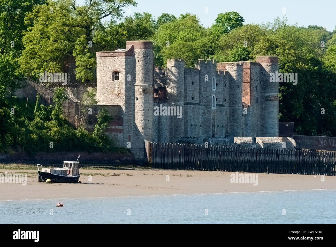 Elizabethan artillery fort hi-res stock photography and images - Alamy