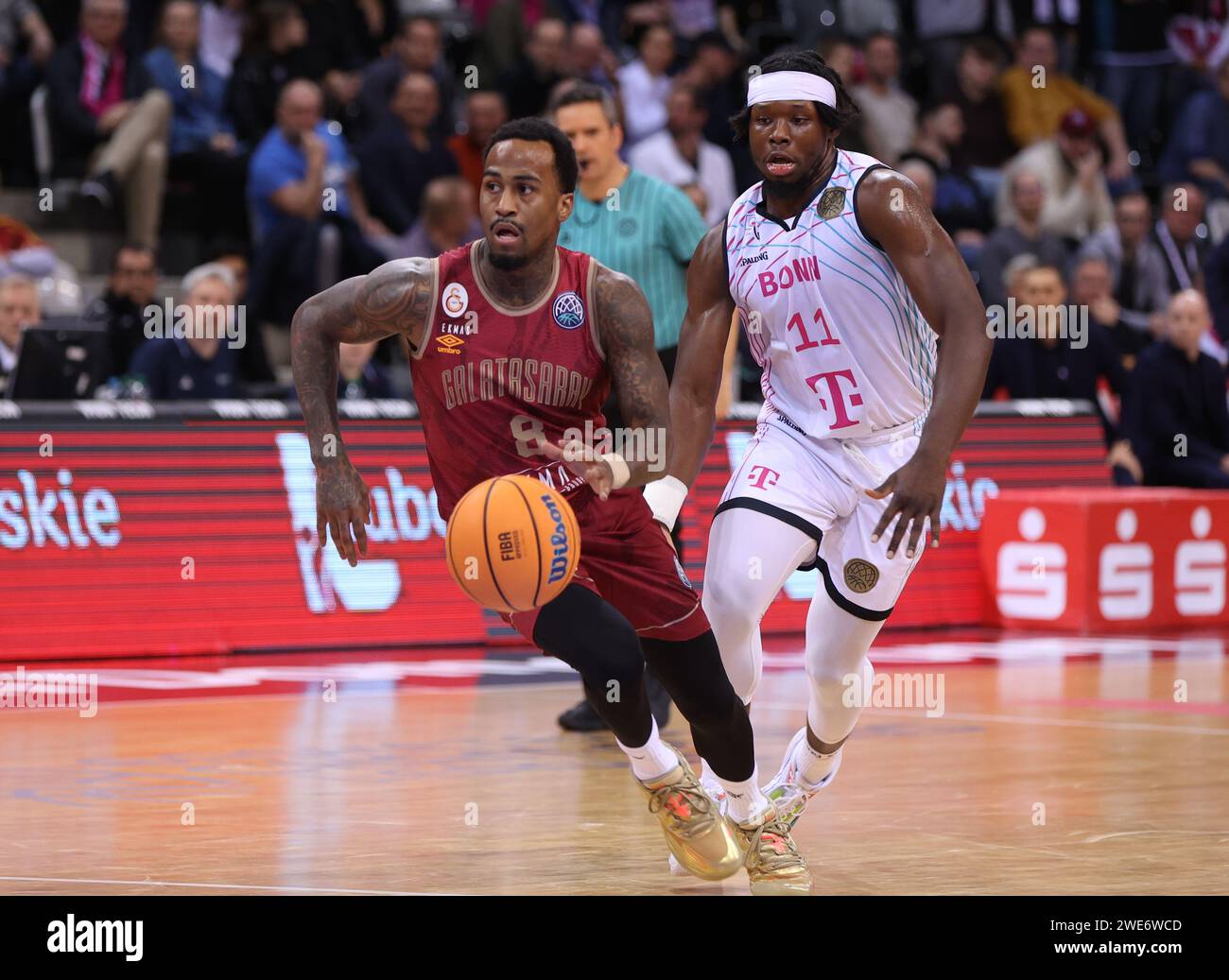 Bonn, Deutschland. 23rd Jan, 2024. Dee Bost (Galatasaray), Brian Fobbs ...