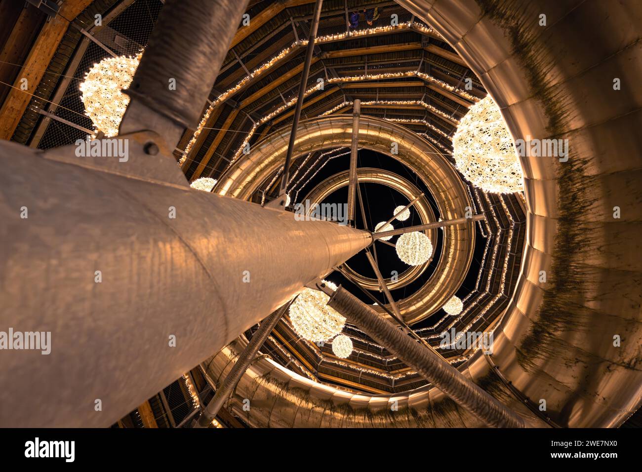 Spherical structure hi-res stock photography and images - Alamy
