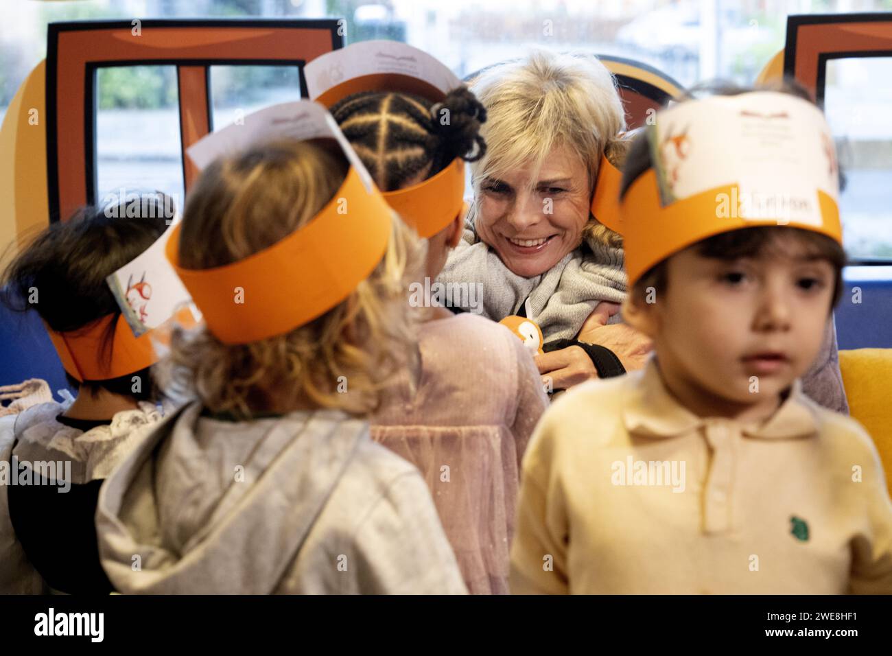 DIEMEN - Princess Laurentien reads at a daycare center during the National Reading Days. Several well-known Dutch people read during the National Reading Breakfast at a primary school, library or daycare center. ANP OLAF KRAAK netherlands out - belgium out Stock Photo