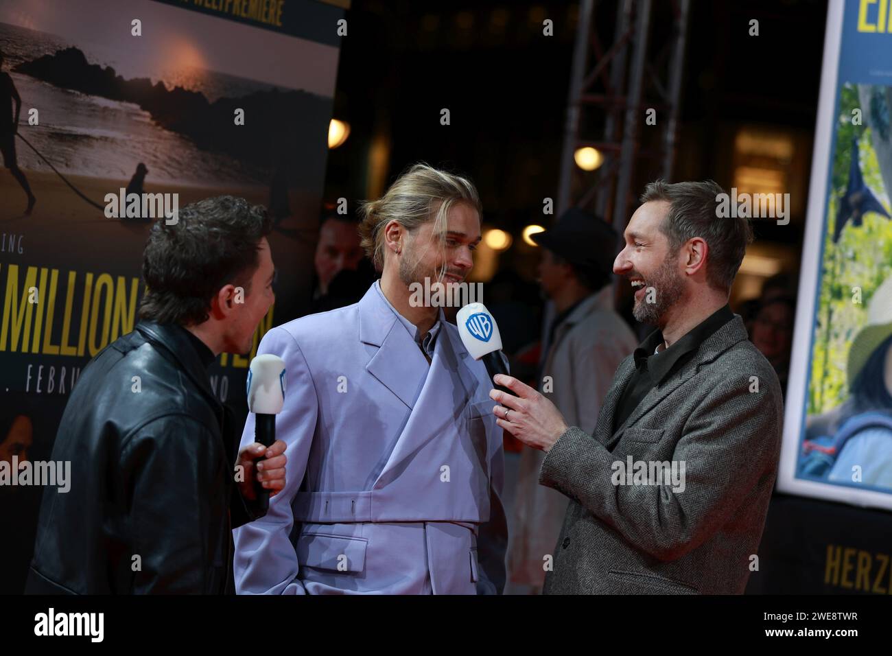 Berlin, Germany. 23rd Jan, 2024. Berlin: World premiere of 'Eine Million Minuten” at the Zoopalast. The photo shows, Rúrik Gíslason, a former Icelandic footballer, on the red carpet shortly before the world premiere of the film 'A Million Minutes' in front of the Zoopalast. (Photo by Simone Kuhlmey/Pacific Press) Credit: Pacific Press Media Production Corp./Alamy Live News Stock Photo